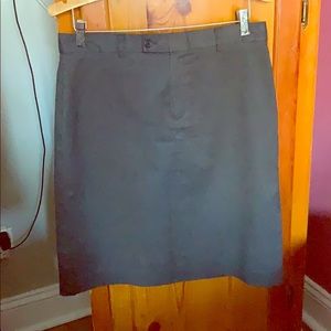 Gray pencil skirt